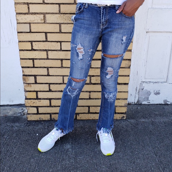 Denim Jeans Distressed by DEM CUTE JEANS Artist - Picture 3 of 8